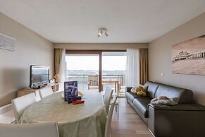 Cozy Studio With Harbor View in Blankenberge