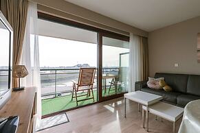 Cozy Studio With Harbor View in Blankenberge