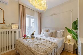 Maison Elysee - An Elegant Apartment in Piata Romana