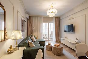 Maison Elysee - An Elegant Apartment in Piata Romana