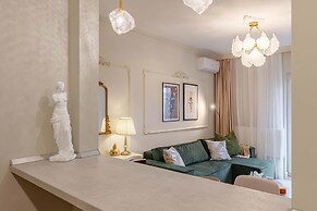 Maison Elysee - An Elegant Apartment in Piata Romana