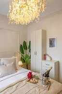 Maison Elysee - An Elegant Apartment in Piata Romana