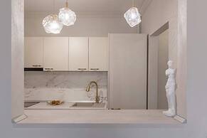 Maison Elysee - An Elegant Apartment in Piata Romana