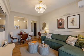 Maison Elysee - An Elegant Apartment in Piata Romana