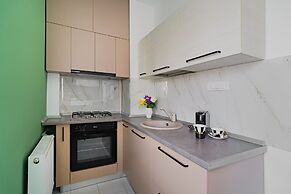 Cismigiu Park - Delightful and Fresh Studio