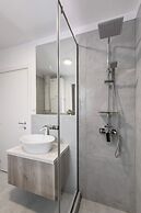 Modern & Bright Studios on Amzei Square