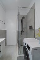 Modern & Bright Studios on Amzei Square