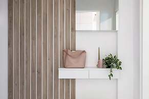 Modern & Bright Studios on Amzei Square