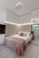 Modern & Bright Studios on Amzei Square