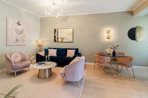 Stunning 2BR With Balcony on Piata Universitatii