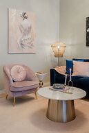 Stunning 2BR With Balcony on Piata Universitatii