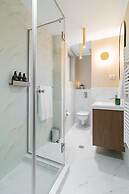 Stunning 2BR With Balcony on Piata Universitatii