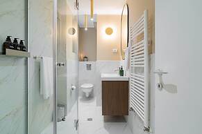 Stunning 2BR With Balcony on Piata Universitatii