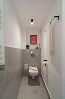 Vibrant & Spacious 3BR Condos on Amzei Square