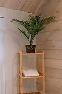 Huswell - Tranquil Retreat Cozy Chalet in the Heart of Urse