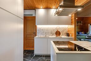 Huswell - Tranquil Retreat Cozy Chalet in the Heart of Urse