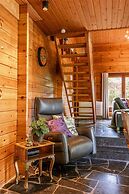 Huswell - Tranquil Retreat Cozy Chalet in the Heart of Urse