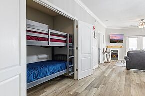 Eagles Landing 1BR Heaven