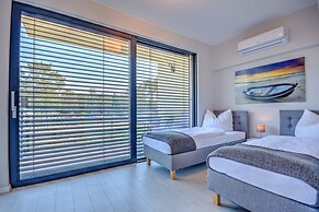 Comfortable Holiday Home With a Garden and a Pool