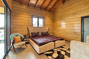 Amarjas Sunset Retreat