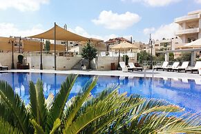 Grand Days Hotel & Suites