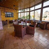 Grand Days Hotel & Suites