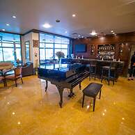 Grand Days Hotel & Suites