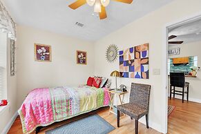 Charming Coastal Retreat In Bay St Louis 3 Bedroom Home