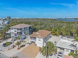 401 Pet-friendly, Pirate's Cove Retreat 3 Bedroom Home