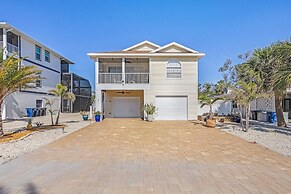 401 Pet-friendly, Pirate's Cove Retreat 3 Bedroom Home