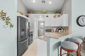 401 Pet-friendly, Pirate's Cove Retreat 3 Bedroom Home