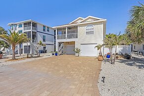 401 Pet-friendly, Pirate's Cove Retreat 3 Bedroom Home