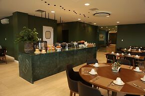 Palace Green Hotel
