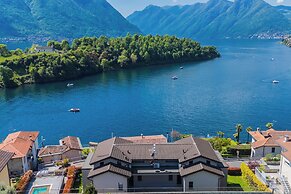 Mulino Vista Lake