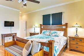 Walk to Beach: Bayfront Gilchrist Getaway!