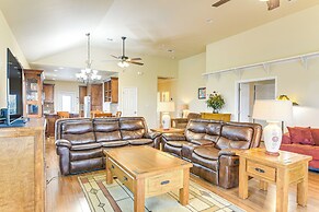 Walk to Beach: Bayfront Gilchrist Getaway!