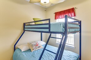 Walk to Beach: Bayfront Gilchrist Getaway!