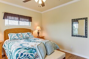 Walk to Beach: Bayfront Gilchrist Getaway!