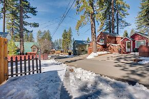 Walk to Beach: Dog-friendly Cabin in Glenbrook!