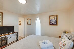 Walk to Beach: Dog-friendly Cabin in Glenbrook!