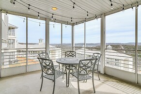 Sunrise Views & Pool Access: Table Rock Lake Condo