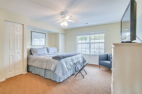 Sunrise Views & Pool Access: Table Rock Lake Condo