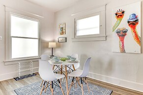 3 Mi to Dtwn Indy: Pet-friendly Home w/ Backyard!