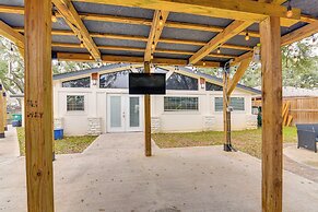 Modern Oasis w/ Outdoor Lounge in Houston!