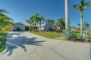 Dock & Pool: Canal-front Cape Coral Oasis!