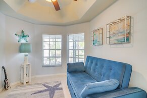 Dock & Pool: Canal-front Cape Coral Oasis!