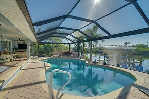 Dock & Pool: Canal-front Cape Coral Oasis!
