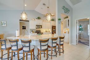 Dock & Pool: Canal-front Cape Coral Oasis!