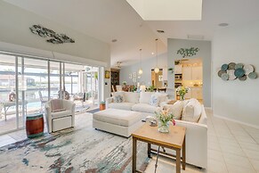 Dock & Pool: Canal-front Cape Coral Oasis!