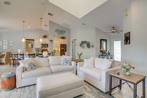 Dock & Pool: Canal-front Cape Coral Oasis!